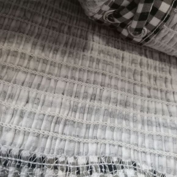 Express Black and White Smocked Lace Up Stretchy Gingham Tube Top Women's Large - Picture 8 of 12